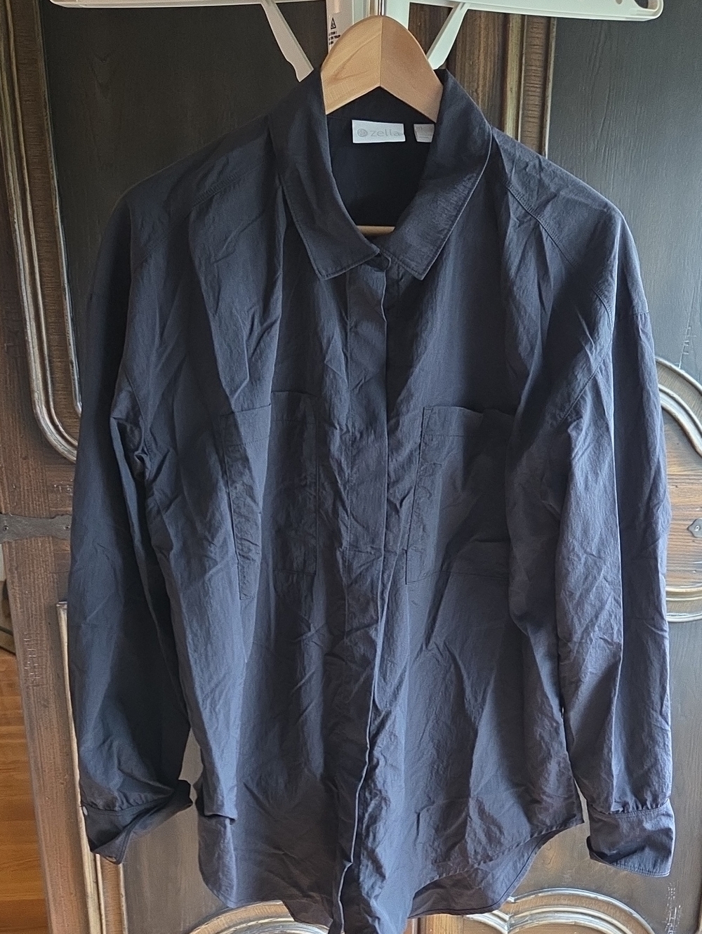 Zella Women's Black Button-Up Lightweight Shirt Jacket Size Med